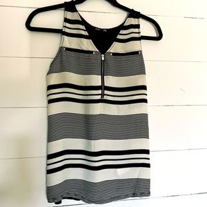 Express sleeveless blouse shirt women work attire business casual